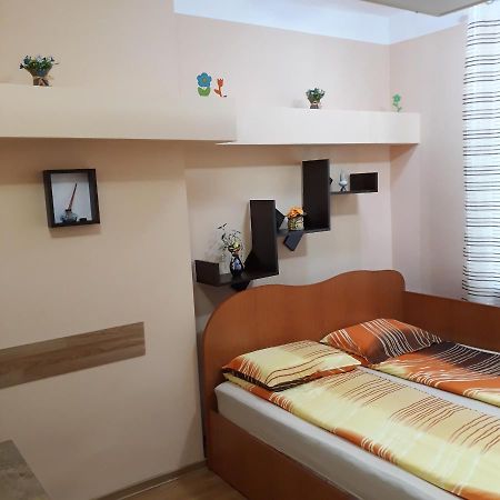 Ferienwohnung 7 Vise Studio Galaţi Exterior foto