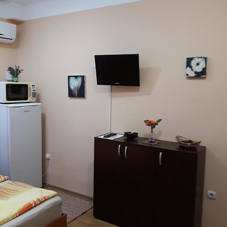 Ferienwohnung 7 Vise Studio Galaţi Exterior foto