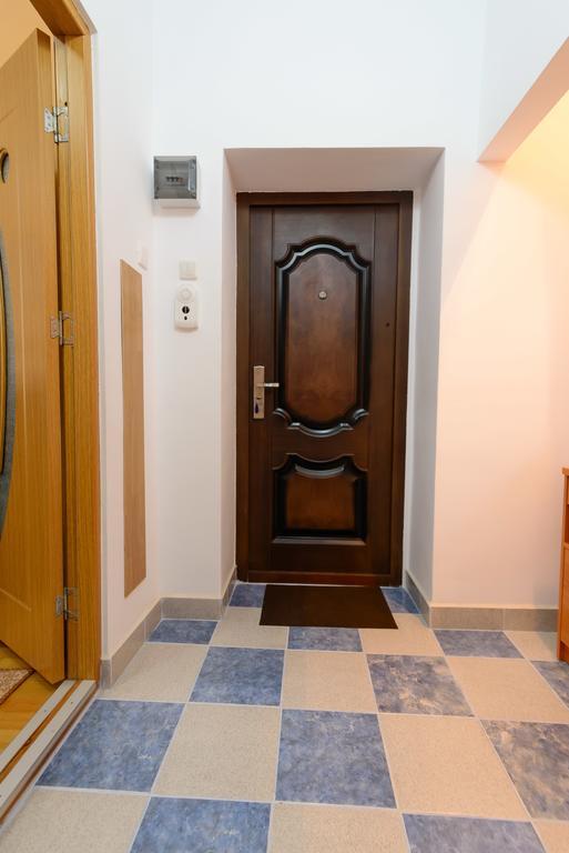 Ferienwohnung 7 Vise Studio Galaţi Exterior foto